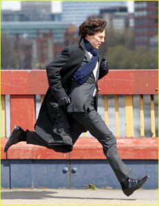 benedict cumberbatch films running scene bridge sherlock 16